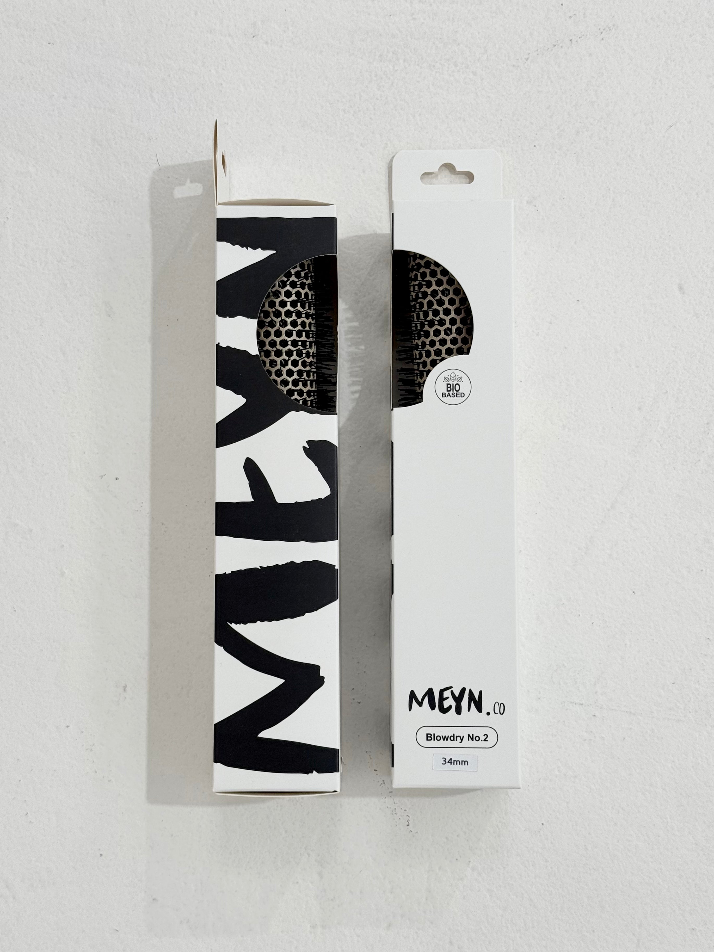 Meyn Blowdry Brush No.2 with 34mm barrel