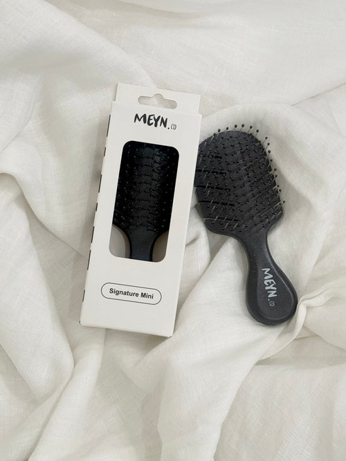 Signature Mini Brush with packaging