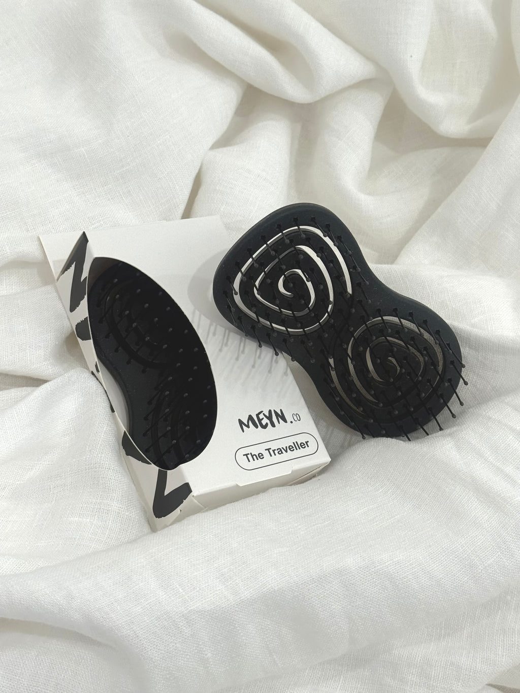Traveller Brush with box