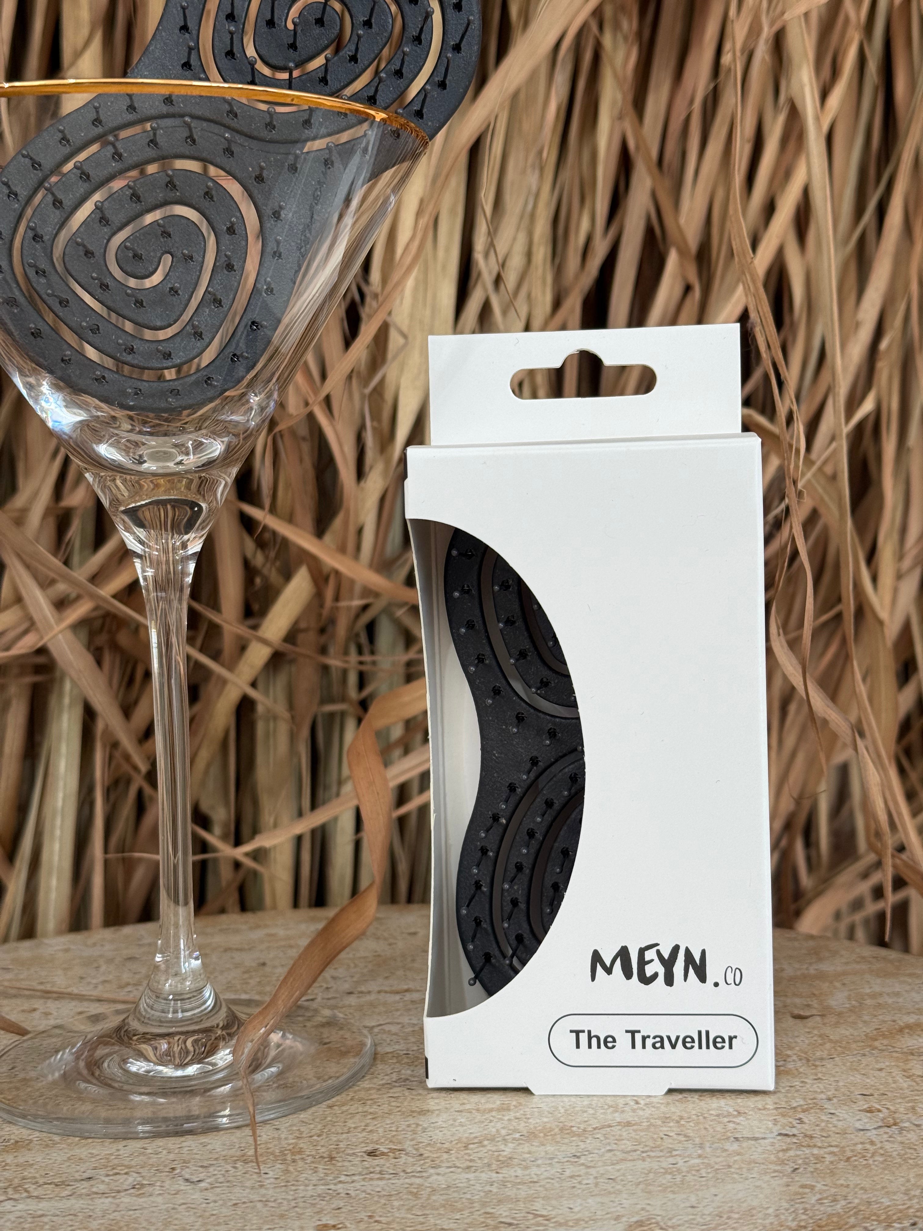 Traveller Brush packaging