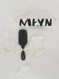 Signature Brush with packaging